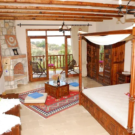 Vilă An Unspoilt Setting, Luxurious Surroundings And A Warm, Personal Welcome Faralya