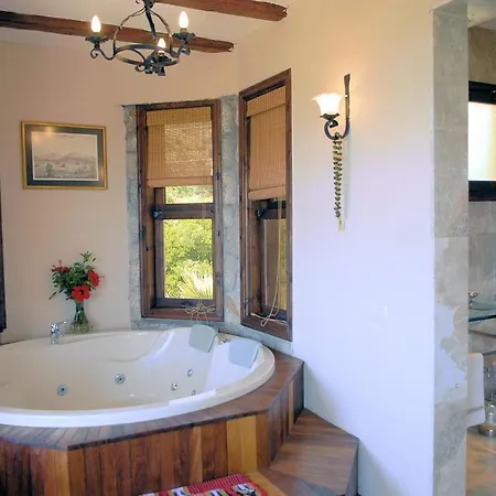 An Unspoilt Setting, Luxurious Surroundings And A Warm, Personal Welcome * Faralya